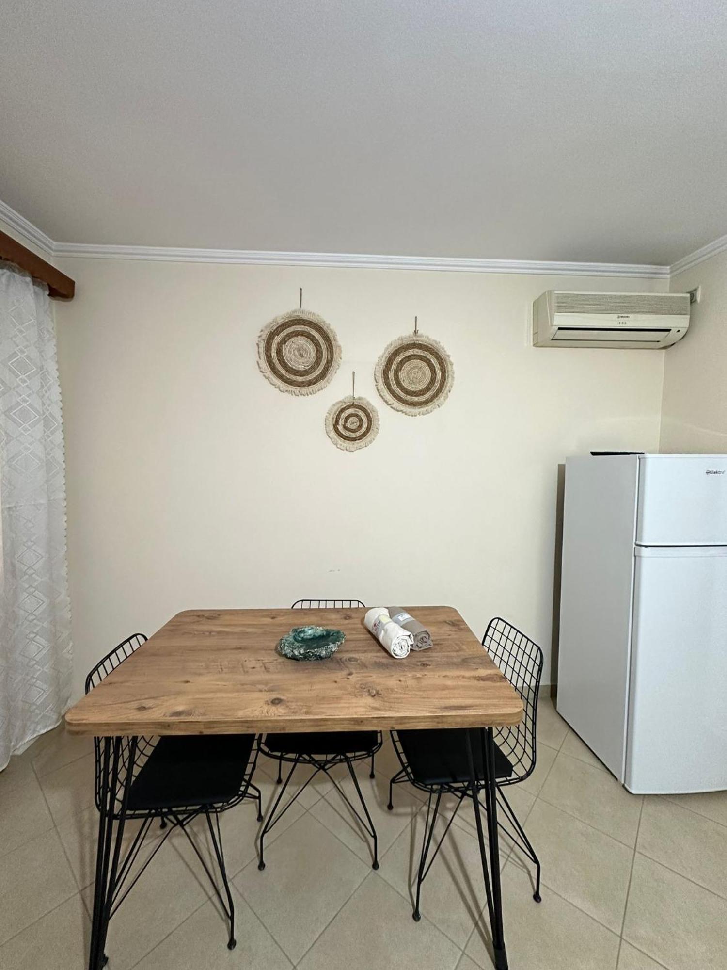 شقة Boho Coastal Retreat ساراندا المظهر الخارجي الصورة